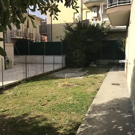 Corallo Apartament Alba Adriatica